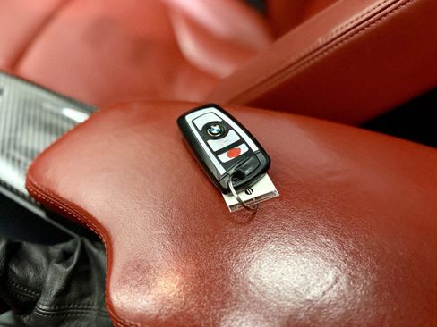 Used 2015 BMW M3 RWD image 27