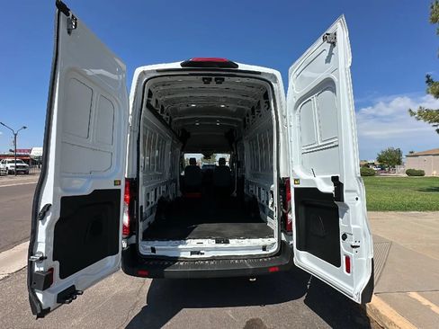 Used 2019 Ford Transit 250 148 High Roof Extended RWD image 6