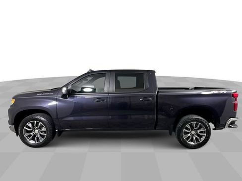 Used 2023 Chevrolet Silverado 1500 LT AWD/4WD image 5