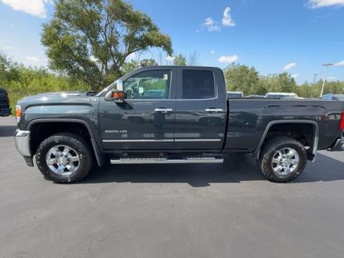Certified 2018 GMC Sierra 2500 SLT w/ Snow Plow Prep Package AWD/4WD image 5