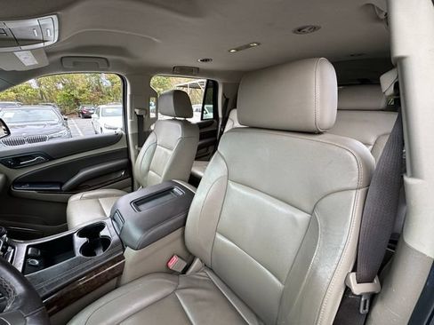 Used 2018 Chevrolet Tahoe LT RWD image 12