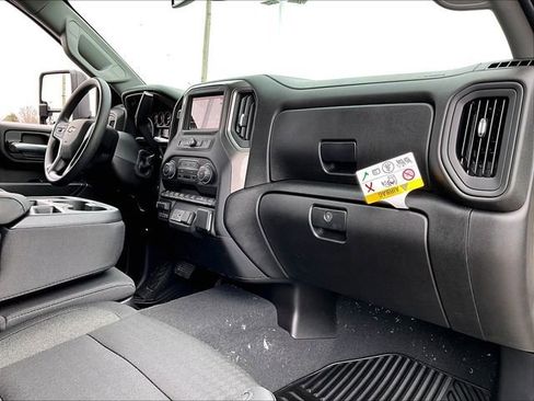 New 2026 Chevrolet Silverado 2500 Custom w/ Custom Value Package image 9