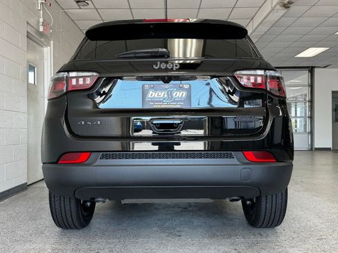 Certified 2026 Jeep Compass Latitude AWD/4WD image 6