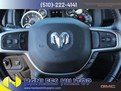 Used 2022 RAM 1500 4x4 Crew Cab image 30