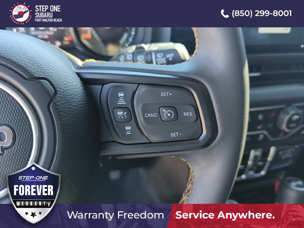 Used 2024 Jeep Wrangler Unlimited w/ Convenience Group AWD/4WD image 23