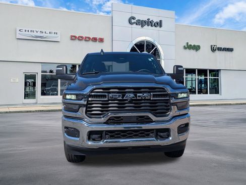 Used 2026 RAM 2500 Big Horn AWD/4WD image 8