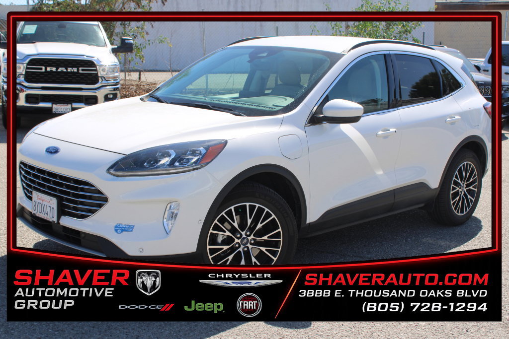 Used 2021 Ford Escape Titanium w/ Class II Trailer Tow Package FWD image 1
