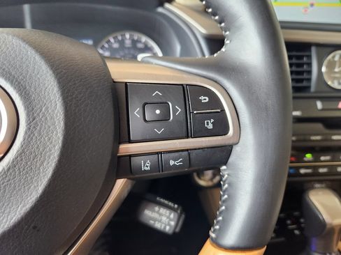 Certified 2022 Lexus RX 350L FWD w/ Premium Package image 28