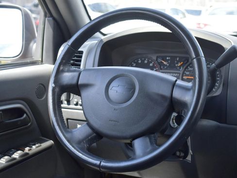 Used 2005 Chevrolet Colorado LS image 14