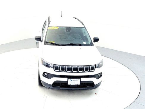 Used 2022 Jeep Compass Latitude image 20