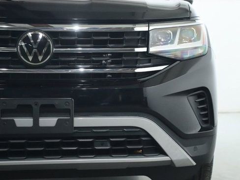 Used 2023 Volkswagen Atlas Cross Sport SE AWD/4WD image 7