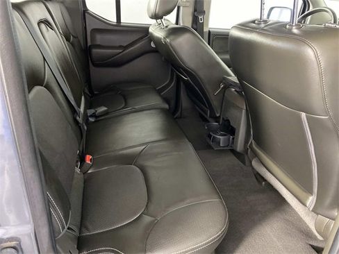 Used 2021 Nissan Frontier PRO-4X w/ Pro-4x Utility Package image 14