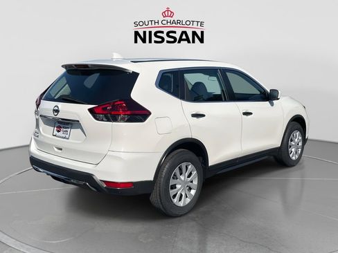 Used 2019 Nissan Rogue S FWD image 6