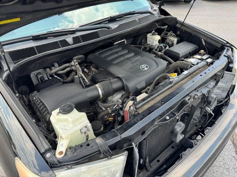 Used 2016 Toyota Sequoia Limited AWD/4WD image 26