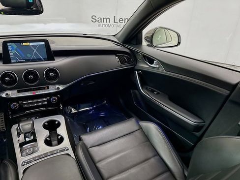 Used 2020 Kia Stinger GT2 image 25