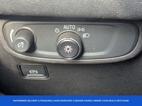 Used 2019 GMC Terrain SLE w/ Driver Convenience Package image 39