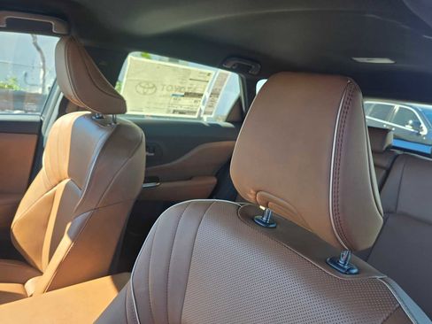 New 2026 Toyota Crown Signia image 25