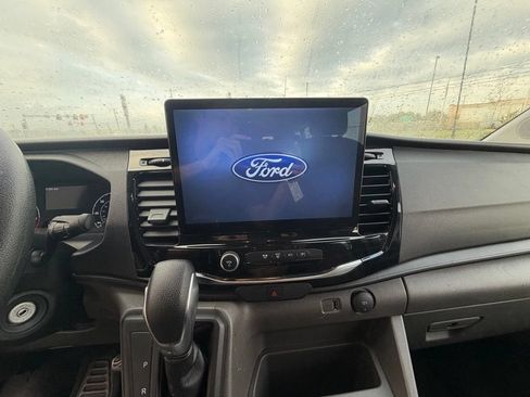 Used 2023 Ford Transit 350 XLT RWD image 7