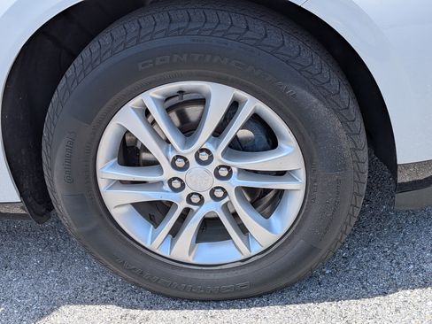 Used 2018 Buick Enclave Premium FWD image 11