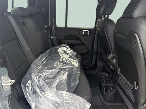 New 2026 Jeep Gladiator Rubicon image 28