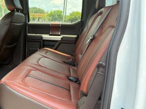 Used 2022 Ford F250 King Ranch w/ King Ranch Ultimate Package AWD/4WD image 14