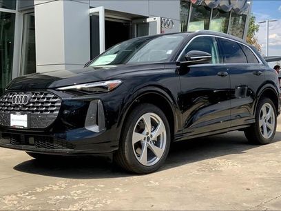 New 2025 Audi Q5 Premium Plus