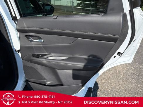 New 2026 Nissan Murano Platinum w/ Cargo Package AWD/4WD image 39