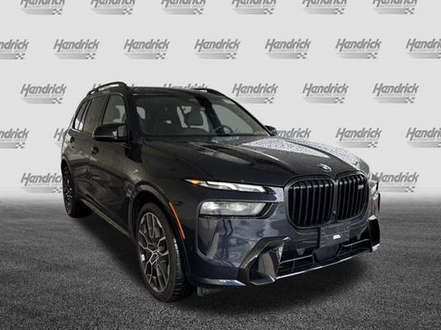 Used 2026 BMW X7 M60i w/ Climate Comfort Package AWD/4WD image 2