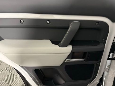 New 2025 Land Rover Defender 110 S image 24
