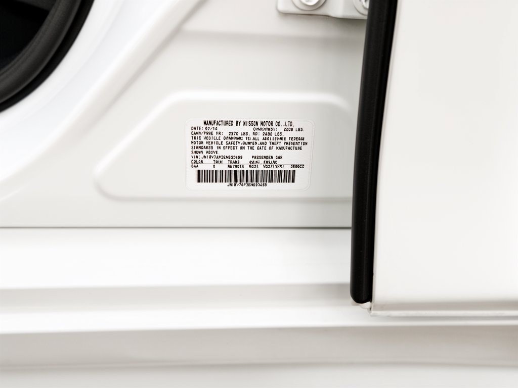 Used 2014 INFINITI Q50 Premium w/ Spare Tire Package RWD image 30