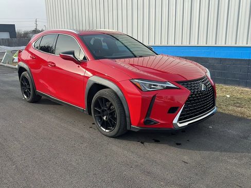 Used 2019 Lexus UX 200 w/ Accessory Package 2 image 3