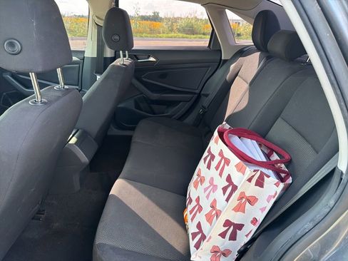 Used 2019 Volkswagen Jetta S FWD image 9