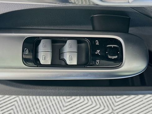 New 2026 Mercedes-Benz C 300 Sedan image 17