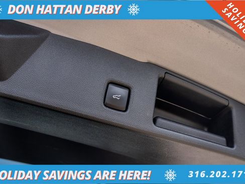 Used 2022 Ford Escape SEL image 28