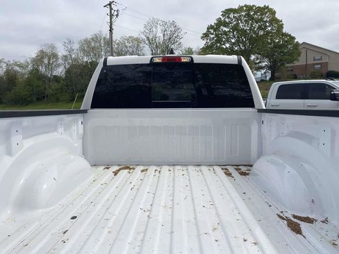 New 2026 RAM 1500 Express AWD/4WD image 38