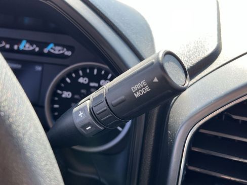 Used 2020 Ford F250 XLT w/ XLT Premium Package image 22