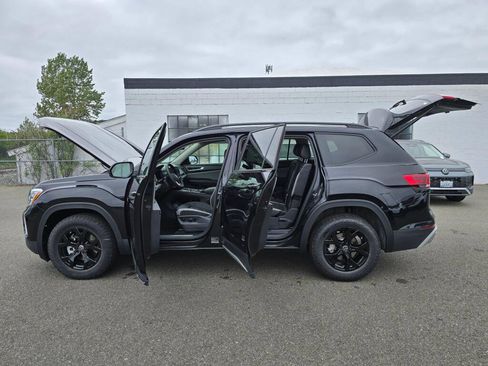 New 2026 Volkswagen Atlas Peak Edition AWD/4WD image 15
