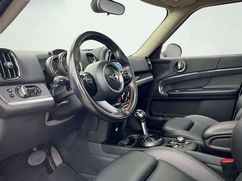 Used 2019 MINI Cooper Countryman S image 2
