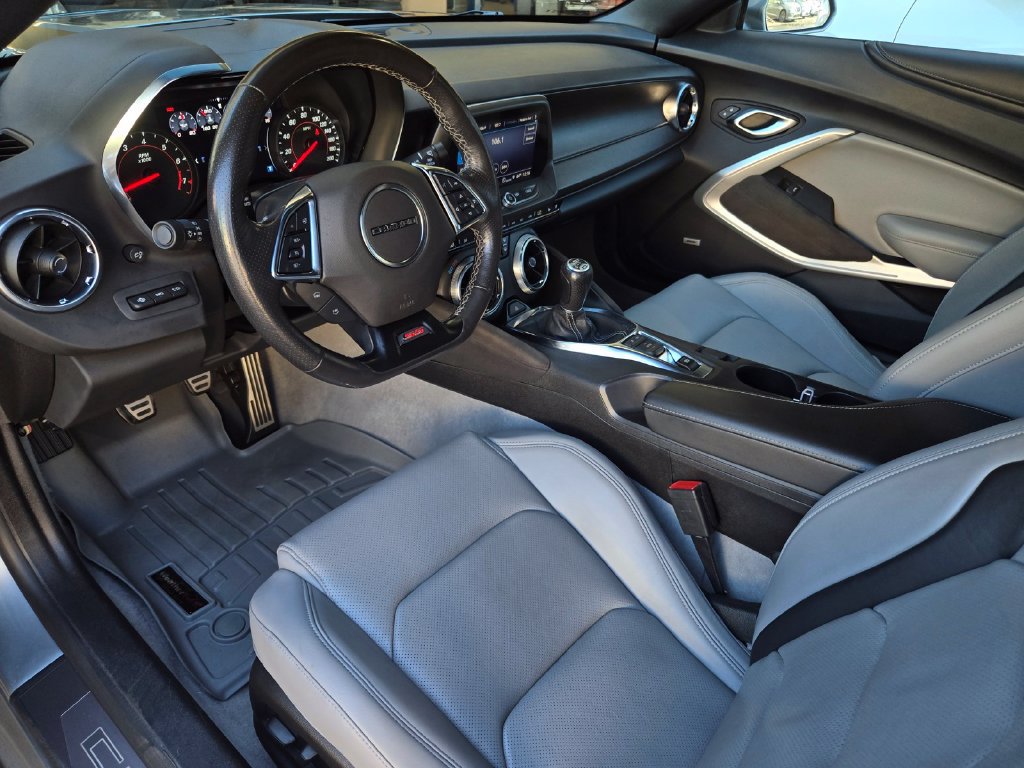 Used 2024 Chevrolet Camaro SS RWD image 11