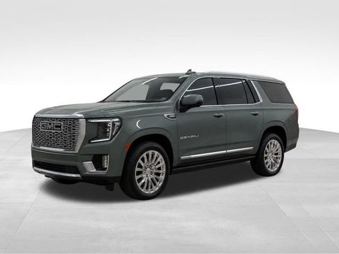 Used 2024 GMC Yukon Denali RWD image 4