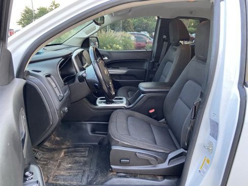 Used 2022 Chevrolet Colorado LT w/ Fleet Safety Package RWD image 34