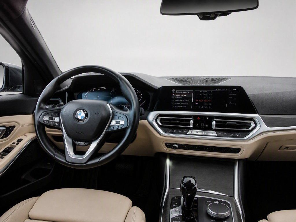 Used 2021 BMW 330i xDrive Sedan AWD/4WD image 36