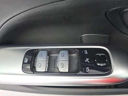 Certified 2024 Mercedes-Benz C 300 4MATIC Sedan image 27