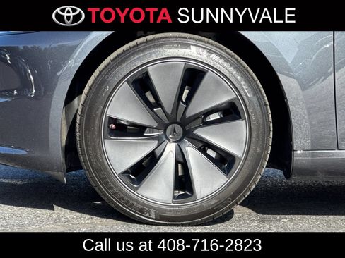 Used 2025 Tesla Model 3 Long Range RWD image 12