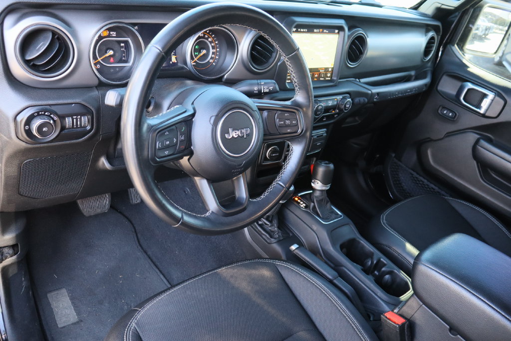 Used 2021 Jeep Wrangler Unlimited Sport AWD/4WD image 12