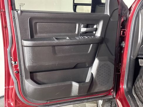 Certified 2024 RAM 2500 Tradesman w/ Chrome Appearance Group image 11