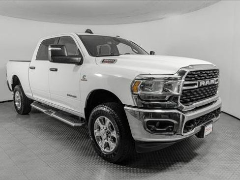 Used 2024 RAM 2500 Big Horn w/ Off Road Package AWD/4WD image 8