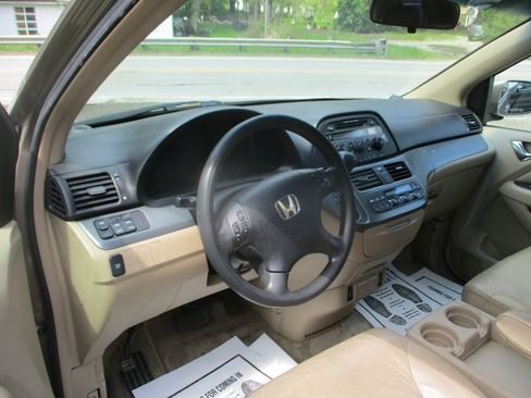 Used 2005 Honda Odyssey EX-L image 8