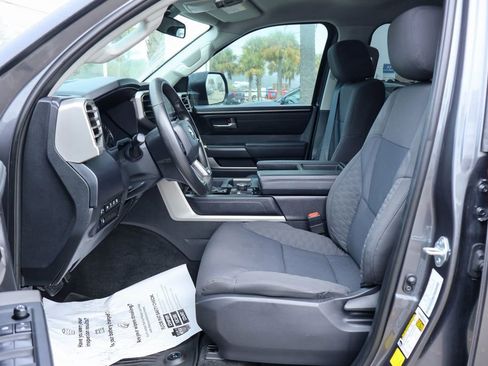Used 2022 Toyota Tundra SR5 image 7