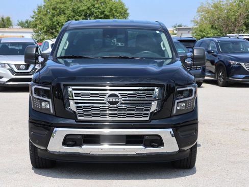 Used 2024 Nissan Titan SV w/ SV Utility Package image 5